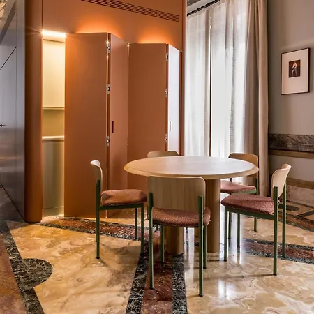 Mercer Residences Aparthotel *