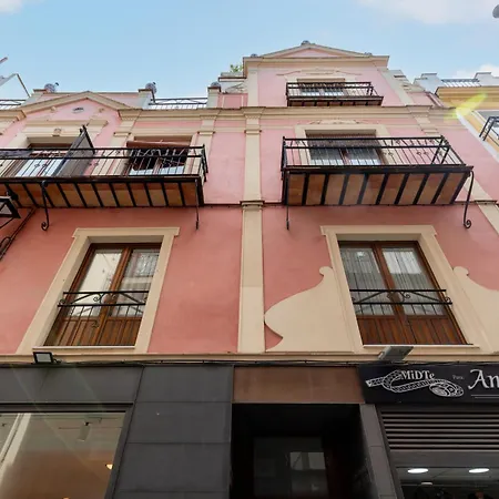 Francos Cathedral Terrace Apartment *