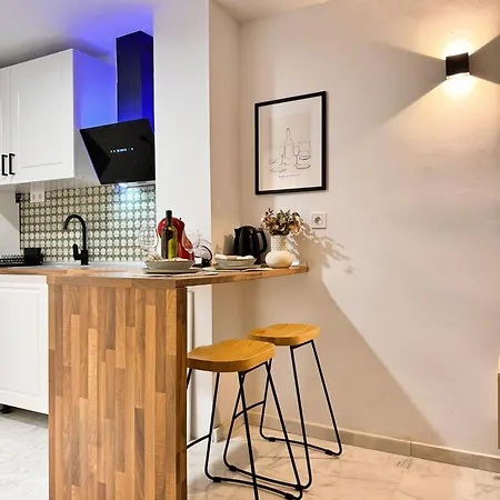 Charming Loft Close To Center - Wifi Apartment *
