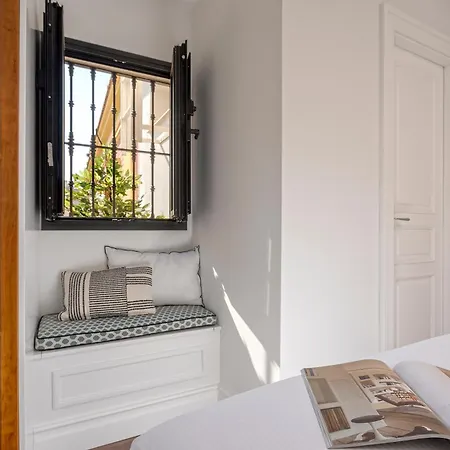Genteel Casa San Lorenzo *