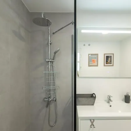 Apartment Archeros Deluxe By Valcambre