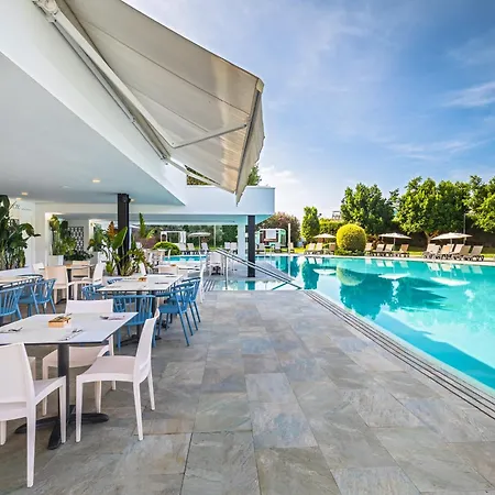 Barcelo Renacimiento Hotel