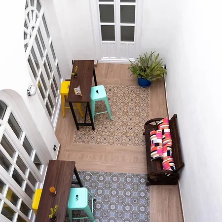 Hostel U-sense For