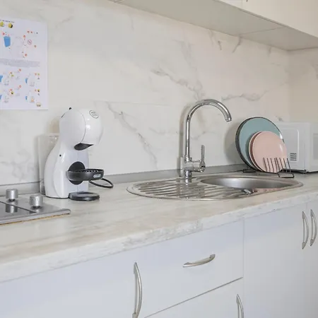 Perfect Getaway In Triana - 15m Walk Giralda Apartamento *