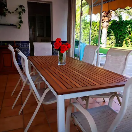 Holiday home Con Jardin, Piscina Privada Y Parking