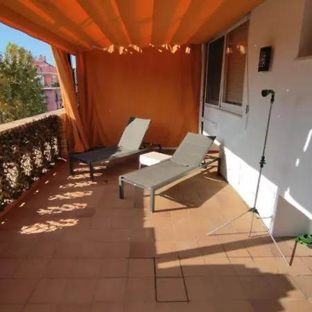 Bonito Atico En El Centro Con Terraza