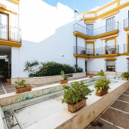 Pilsev Modern & Central, Perfect For Your Seville