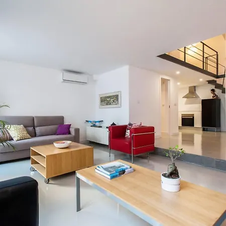 Duplex San Lorenzo Apartment *