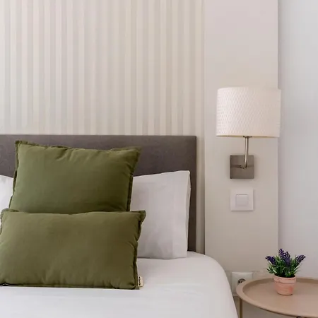San Vicente-museo Apartment Seville