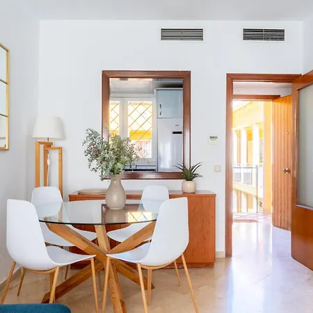 San Vicente-museo Apartment Seville