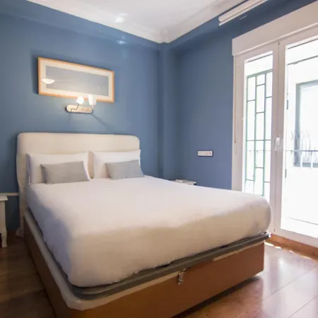 Apartment Rentalsevilla Buiza Y Mensaque *