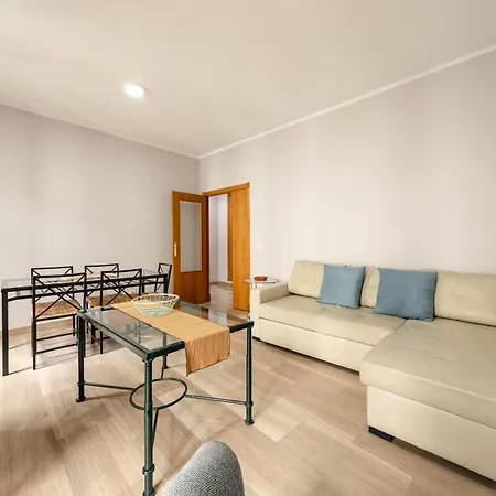 Green-apartments Maestranza *