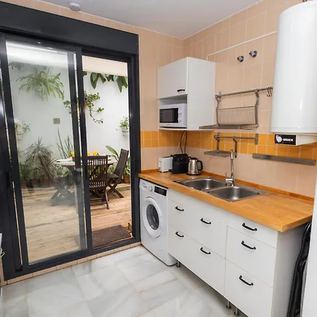 Apartment Columnas De Hercules - Great Location! *