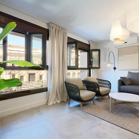 San Francisco Top-luxury, By Homing U * Seville