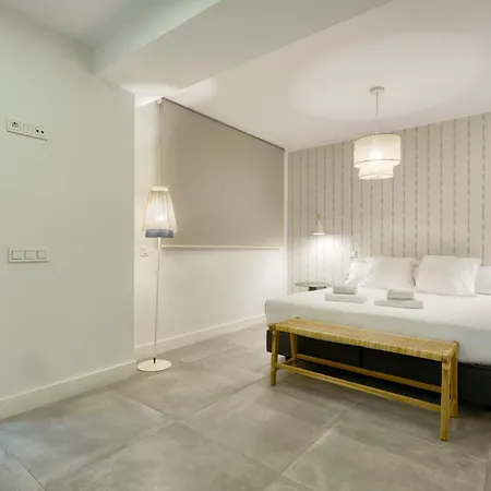 San Francisco Top-luxury, By Homing U *