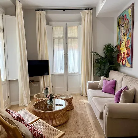 Apartment Conde Brand New Stylish *