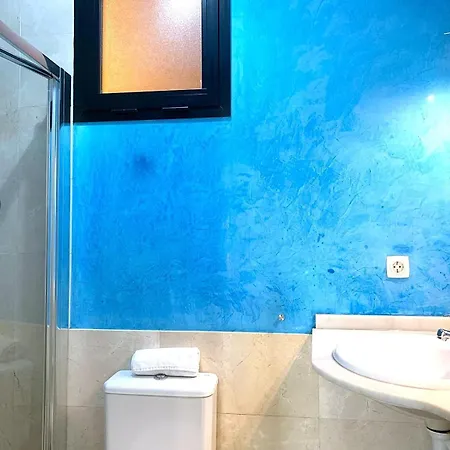 Iglesia San Luis Apartamento *