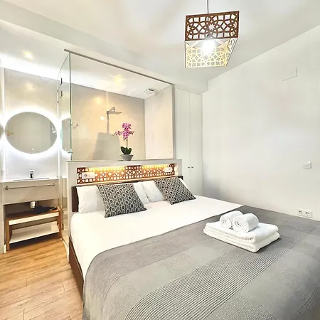 Holiday home Unique House - Private Spa&pool -stayinseville