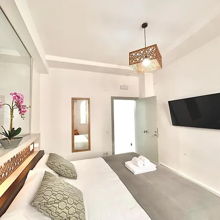 Unique House - Private Spa&pool -stayinseville Holiday home Seville