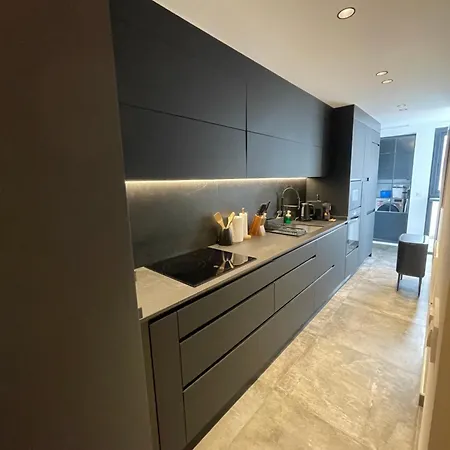 Komodo Gran Poder - Penthouse With Private Pool And Cozy Twin Bedroom * Seville