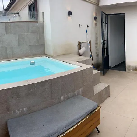 Komodo Gran Poder - Penthouse With Private Pool And Cozy Twin Bedroom