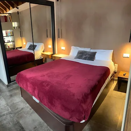 Komodo Gran Poder - Penthouse With Private Pool And Cozy Twin Bedroom Apartment
