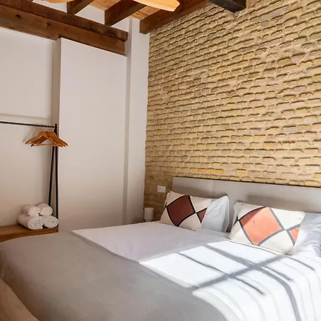 O&l Casa Barrabas Aparthotel Seville