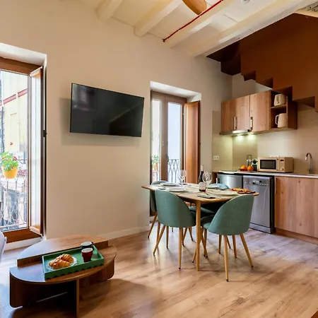 Aparthotel O&l Casa Barrabas *