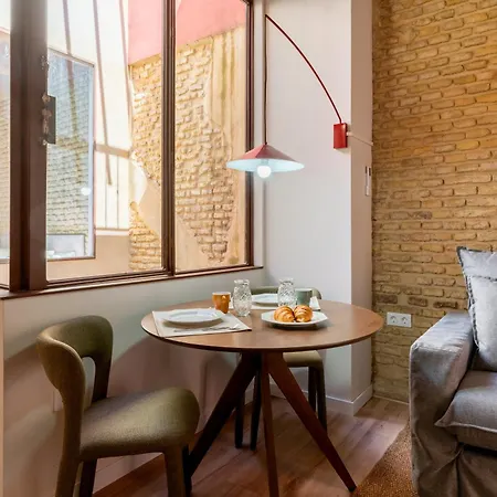 Aparthotel O&l Casa Barrabas Seville