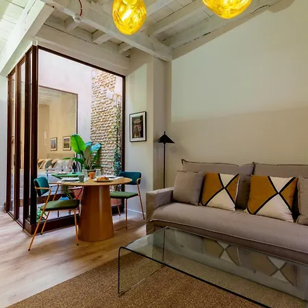 Aparthotel O&l Casa Barrabas *
