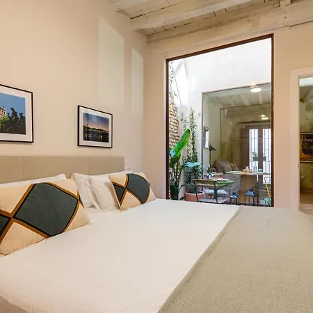 O&l Casa Barrabas Seville