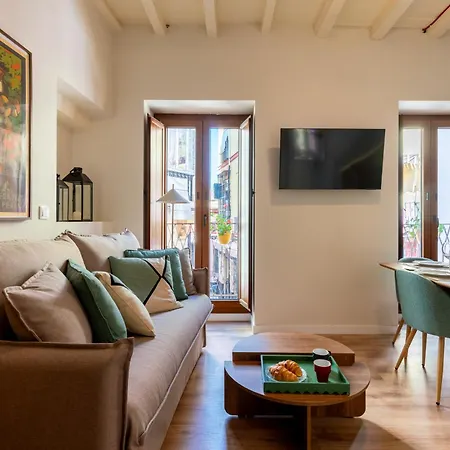 O&l Casa Barrabas Aparthotel Seville