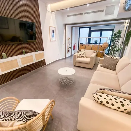 Apartment Stuning Next To The River - Sevillarooms