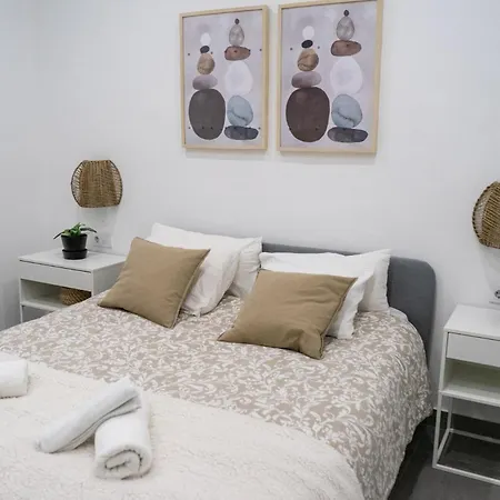 Stuning Next To The River - Sevillarooms Apartment Seville
