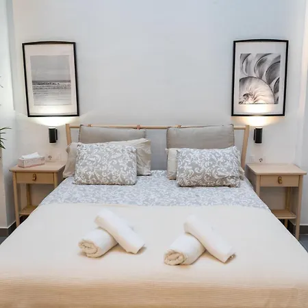 Apartment Stuning Next To The River - Sevillarooms Seville