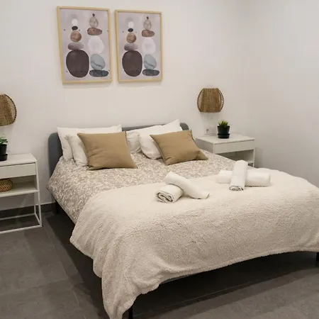 Stuning Next To The River - Sevillarooms Apartamento