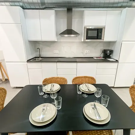 Apartment Stuning Next To The River - Sevillarooms
