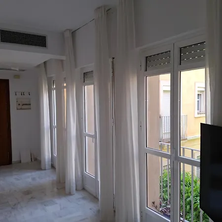 Triana Estudio Apartamento *
