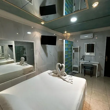 Avenida Andalucia - Solo Adultos Maison d'hôtes