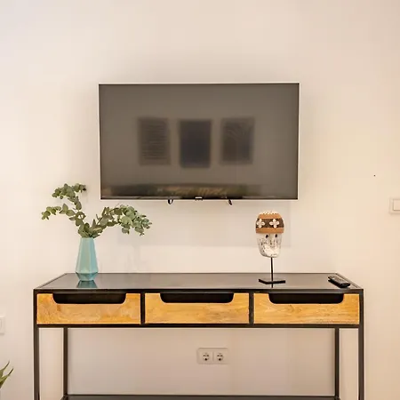 Isg Triana Estudio 3 Apartment