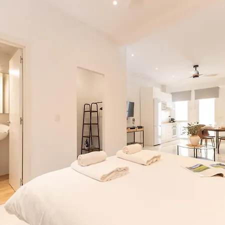 Apartment Isg Triana Estudio 3 *