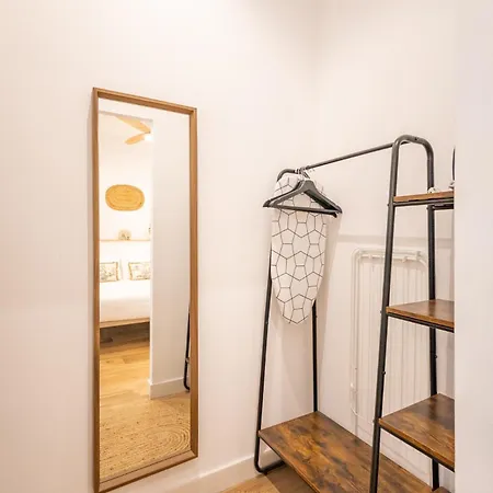Isg Triana Estudio 2 Apartment *