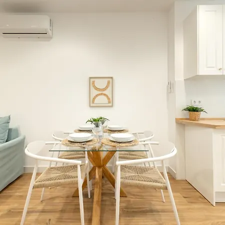 Apartment Isg Triana 1 *
