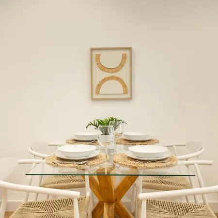 Isg Triana 1 Apartment