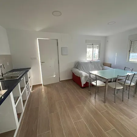 Apartment Renovated Penthouse With Terrace Next To The Metro