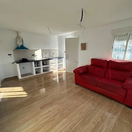 Apartment Renovated Penthouse With Terrace Next To The Metro *