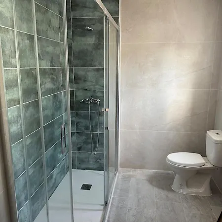 Apartment Renovated Penthouse With Terrace Next To The Metro *