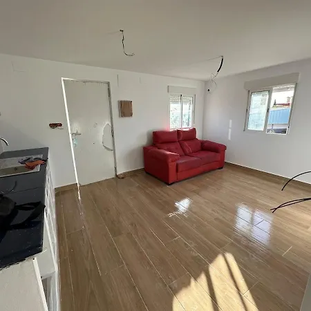 Renovated Penthouse With Terrace Next To The Metro Apartment Seville