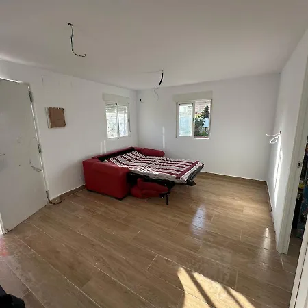 Renovated Penthouse With Terrace Next To The Metro Apartment *