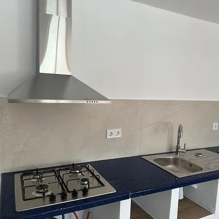 Apartment Renovated Penthouse With Terrace Next To The Metro Seville